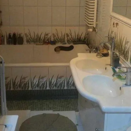 Appartamento Wola Piec Pokoi Od 2 Do 5 Dni